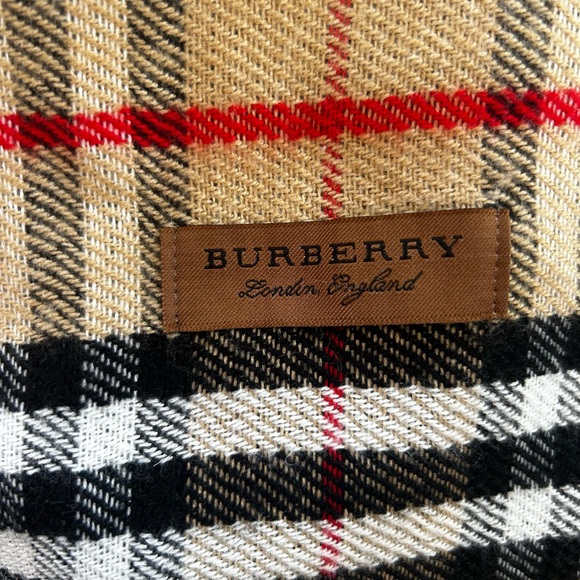 Cashmere Burberry reversible scarf nova check - Picture 8 of 9